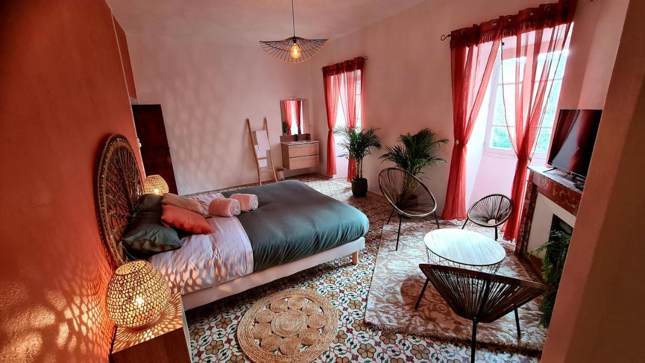 Lou Mouli Di Baou Bed and Breakfast Labeaume Eksteriør billede