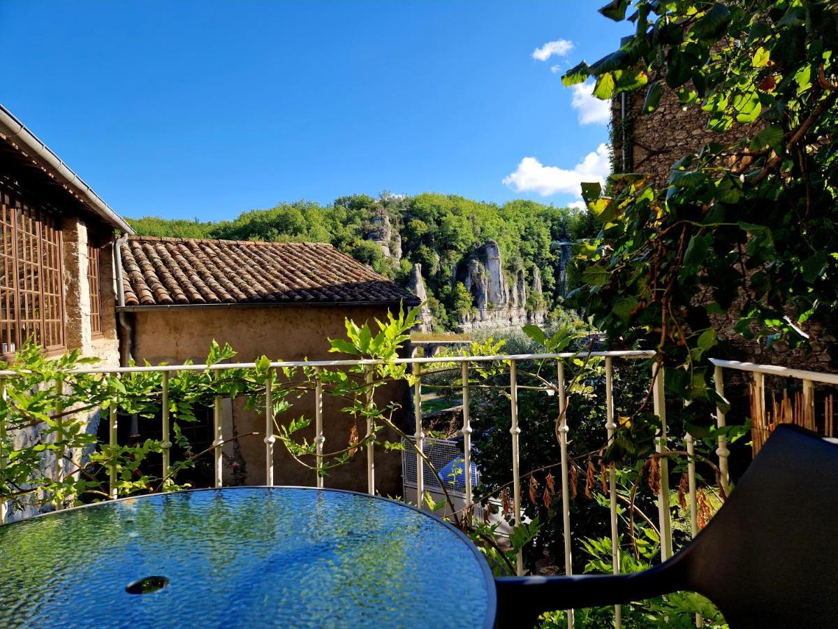 Lou Mouli Di Baou Bed and Breakfast Labeaume Eksteriør billede